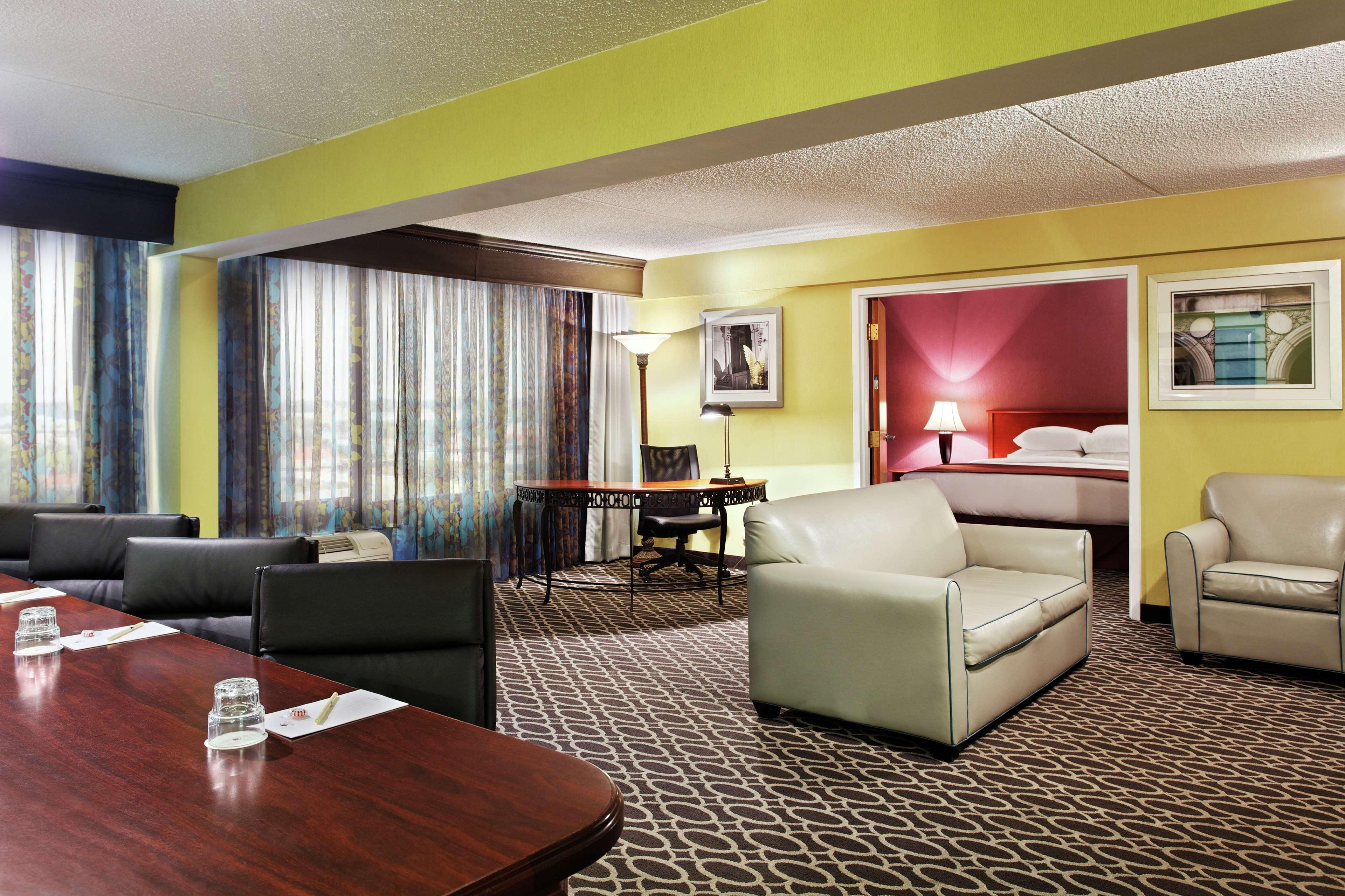 Doubletree By Hilton Richmond - Midlothian Hotel Exterior foto